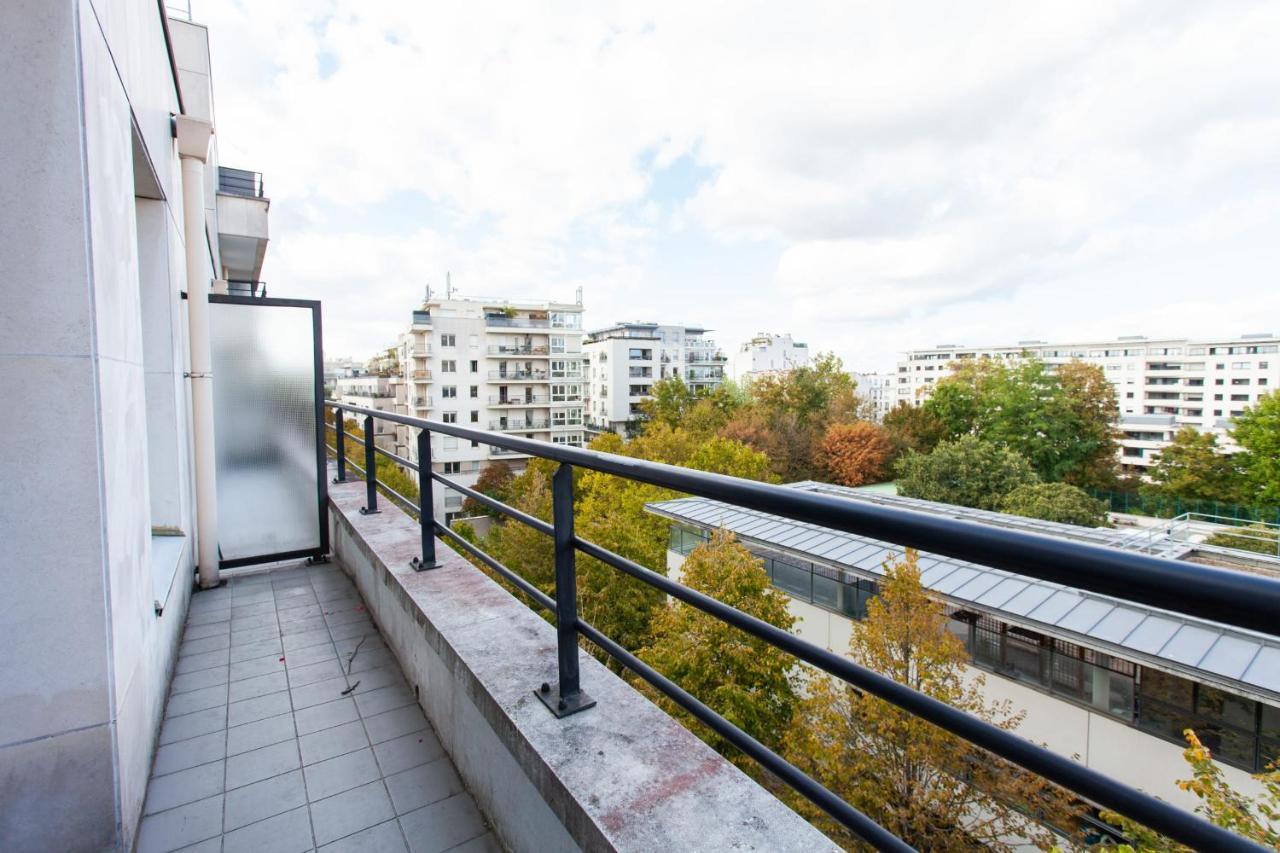 דירות פריז Cosy Apt With Balcony Near Buttes Chaumont מראה חיצוני תמונה